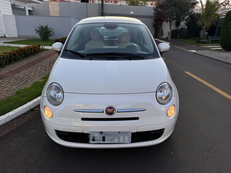 Fiat 500 Cult Evo 2013 + Teto Solar + Câmbio Manual